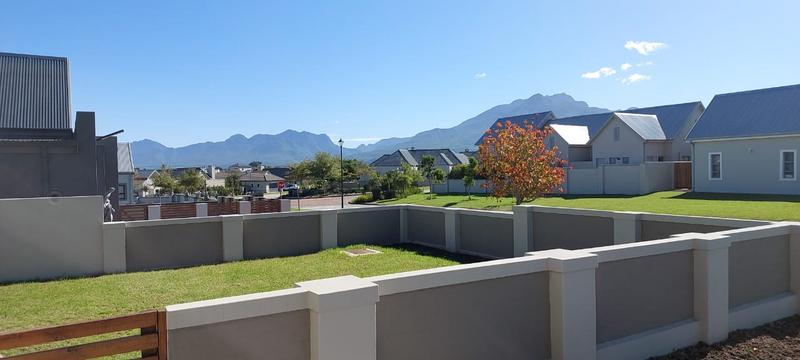 3 Bedroom Property for Sale in Blue Mountain Village Western Cape